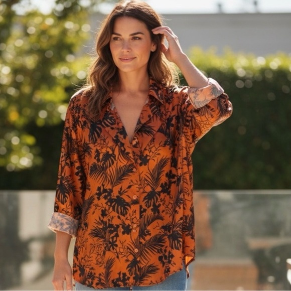 Future Collective Elegant Floral Print Blouse in Orange - Picture 2 of 2